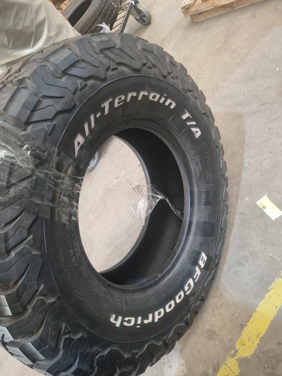 Pneu BFGoodrich All-Terrain T/A