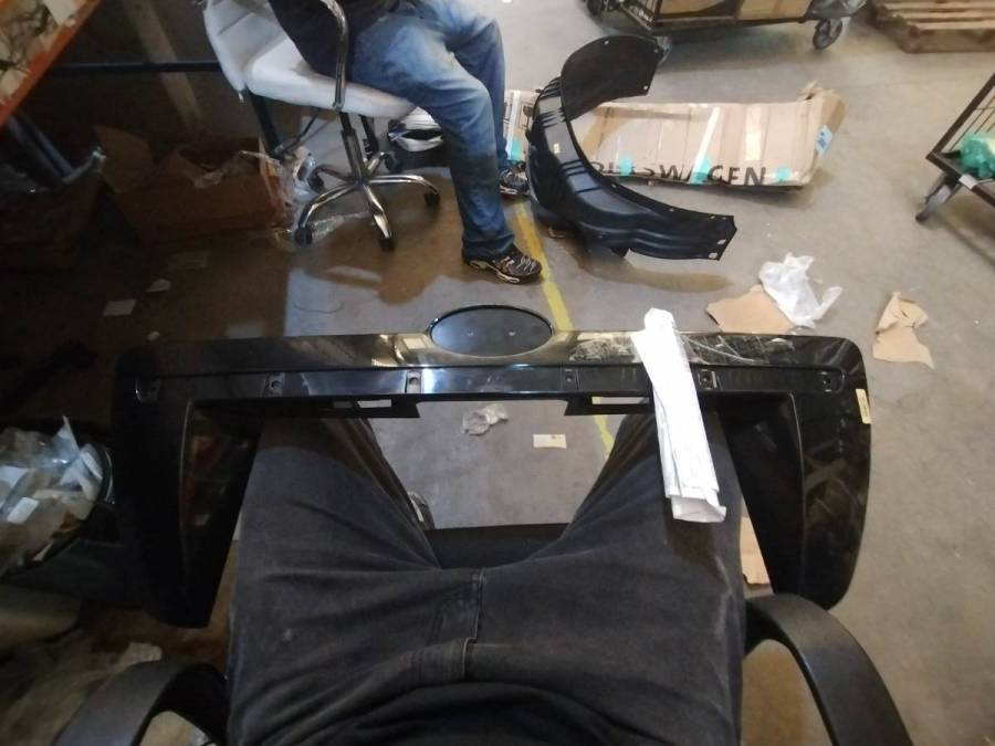 Spoiler traseiro para veículo