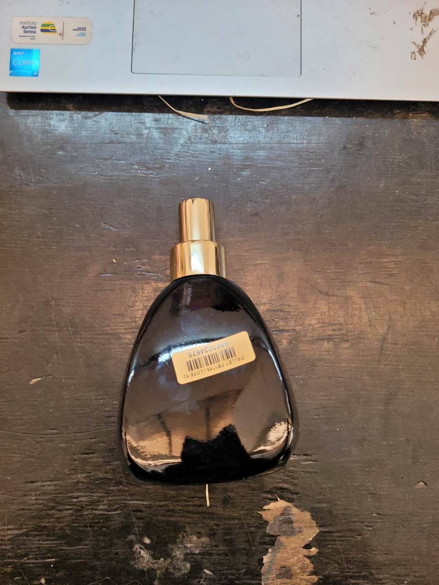 Frasco de perfume ou colônia