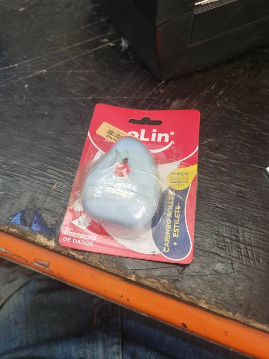 Carimbo Roller + Estilete para proteção de dados