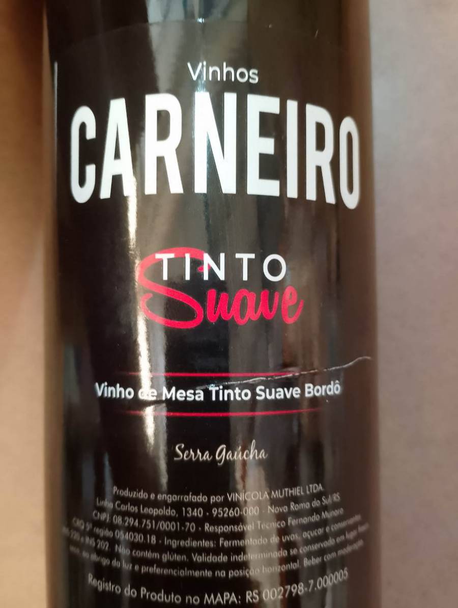 Vinho de Mesa Tinto Suave Bordô