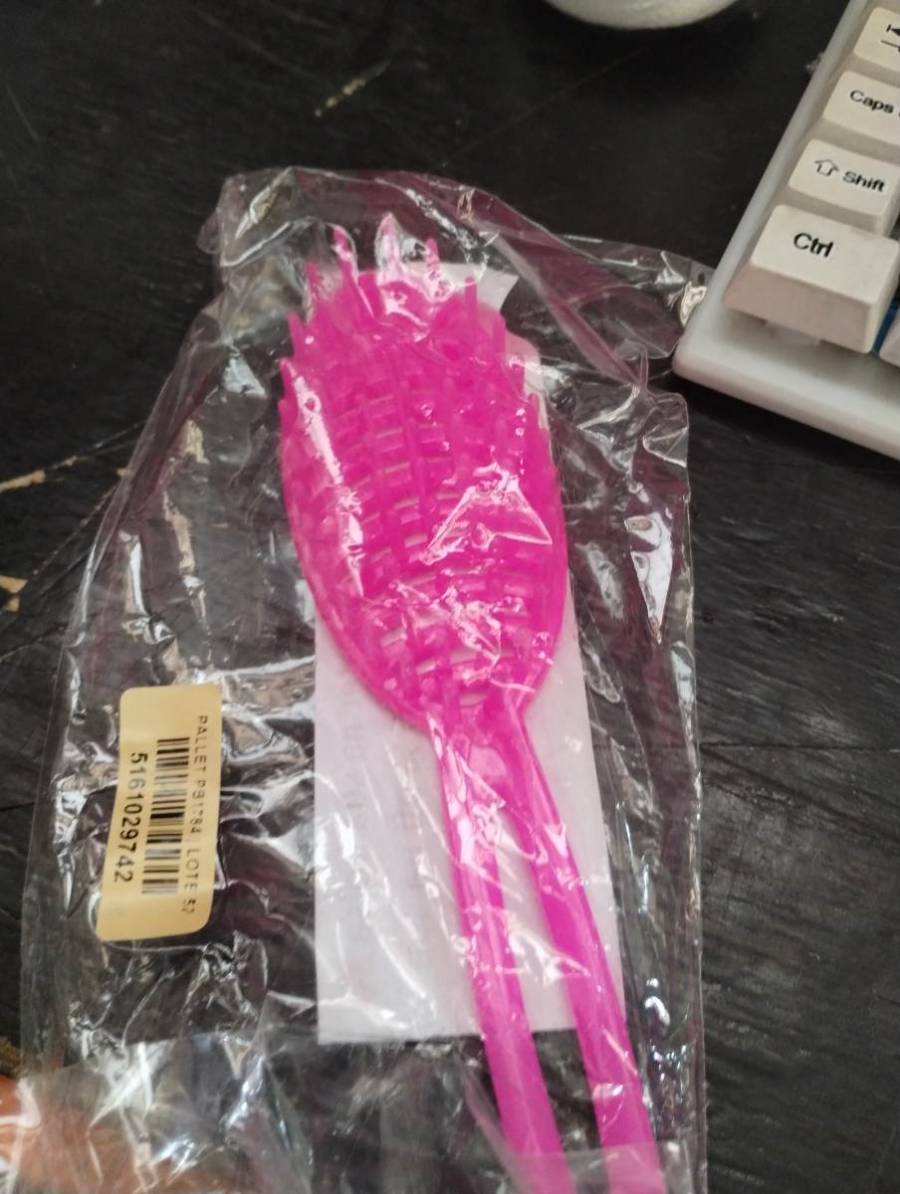 Escova de cabelo de plástico