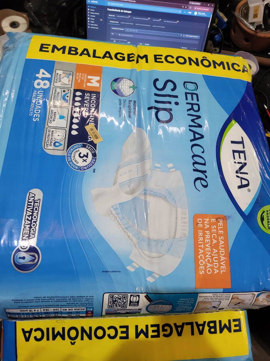 Fralda adulta TENA Dermacare Slip tamanho M