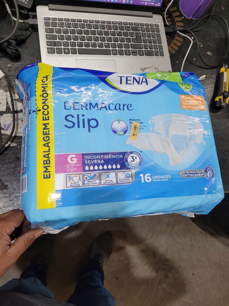Fralda adulto TENA Dermacare Slip