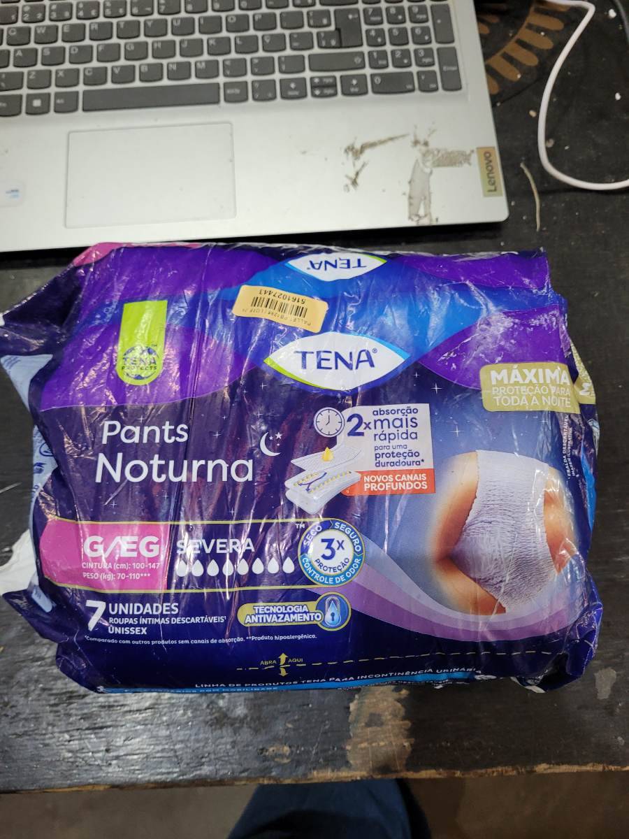 Fralda descartável TENA Pants Noturna para incontinência
