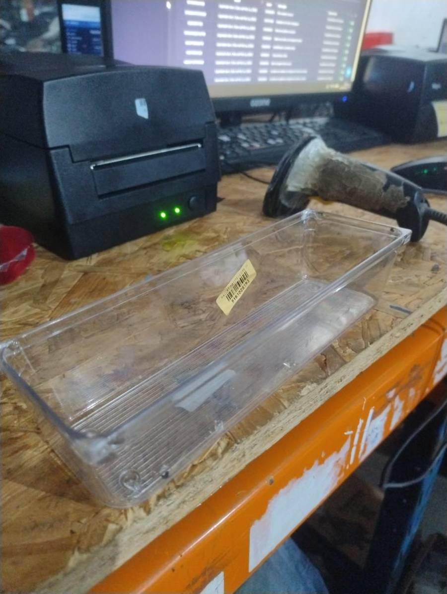 Organizador plástico transparente retangular