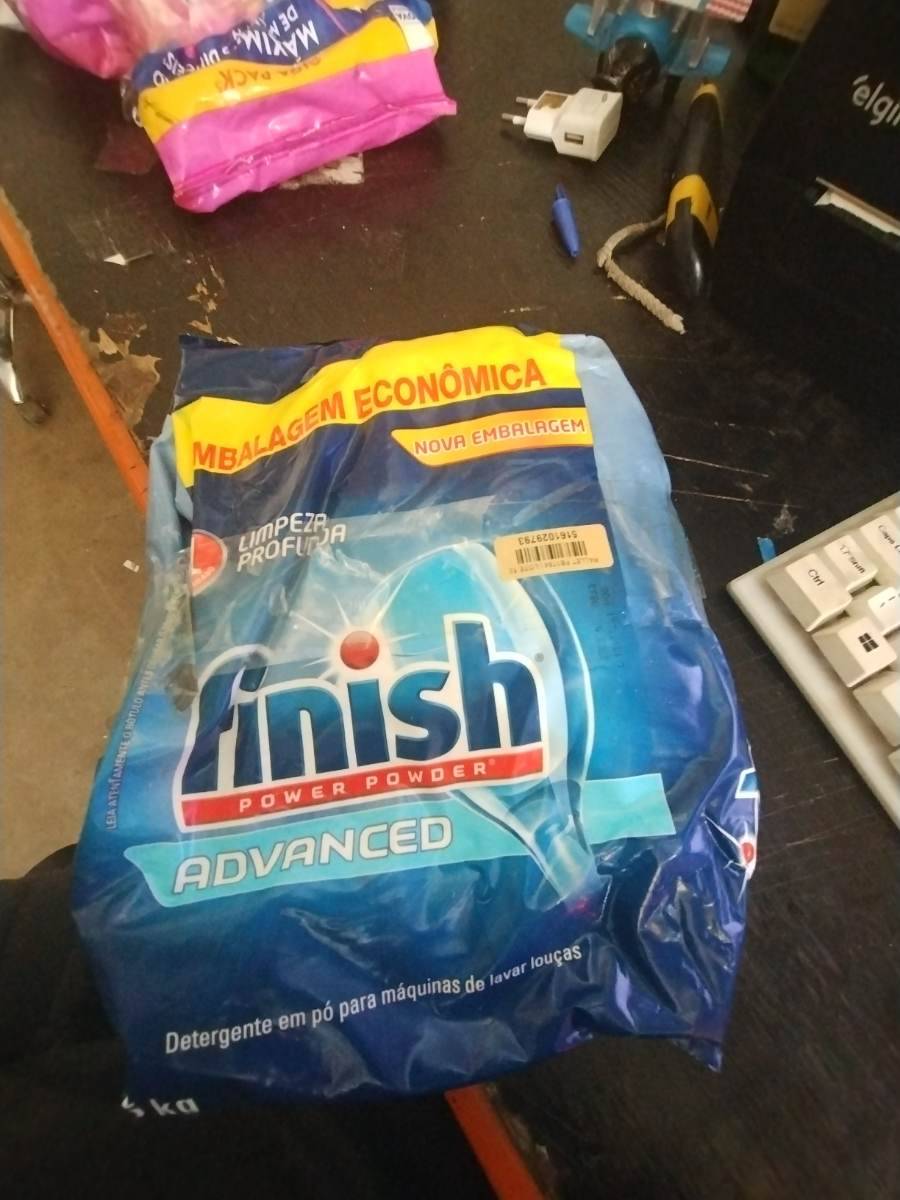 Detergente em pó para máquinas de lavar louças Finish Advanced