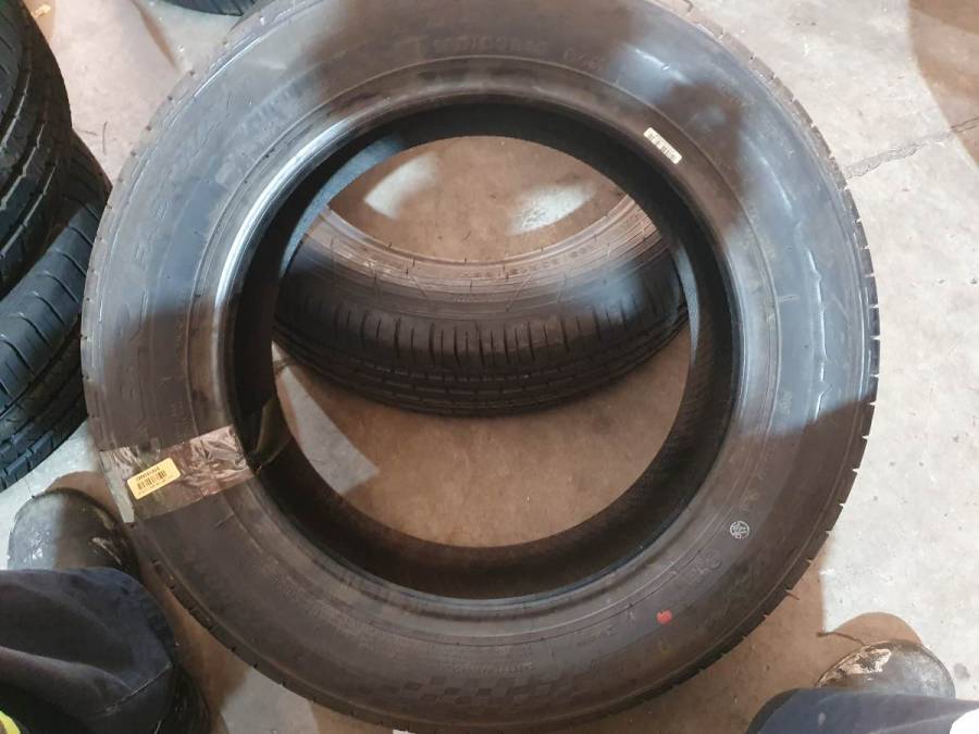 Pneu automotivo 185/60R15 84H