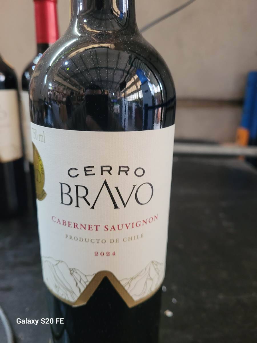 Vinho tinto Cabernet Sauvignon Cerro Bravo
