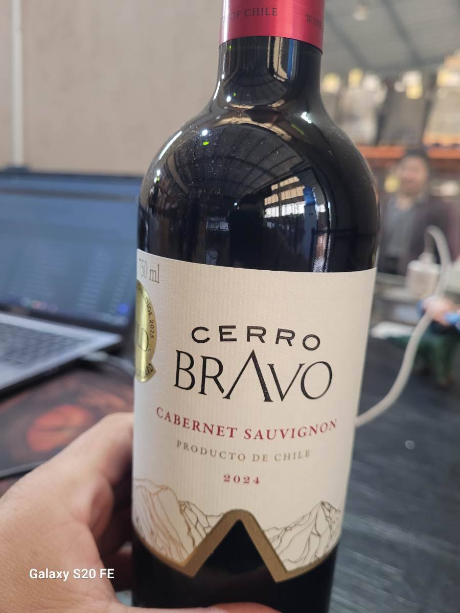 Vinho tinto Cabernet Sauvignon Cerro Bravo