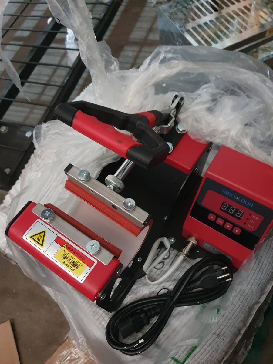 Prensa térmica para canecas