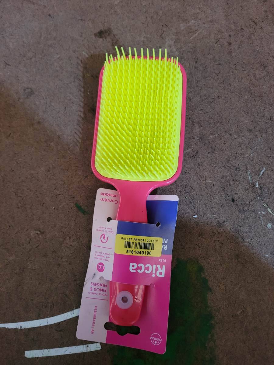 Escova para cabelo tipo raquete