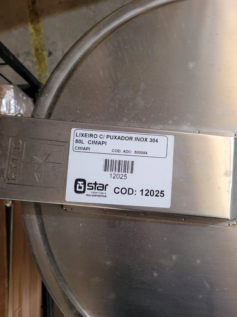 Lixeira com puxador inox 304 80L