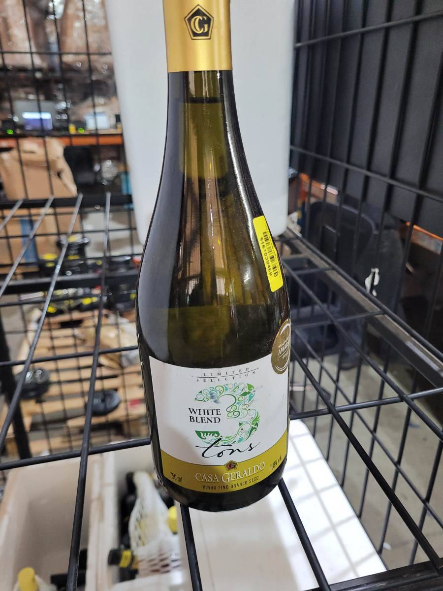 Vinho branco seco Casa Geraldo White Blend 3 Tons