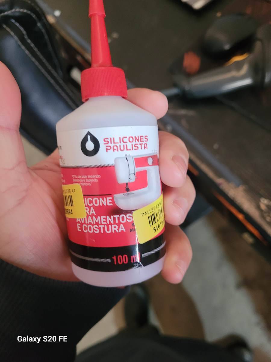 Silicone para aviamentos e costura