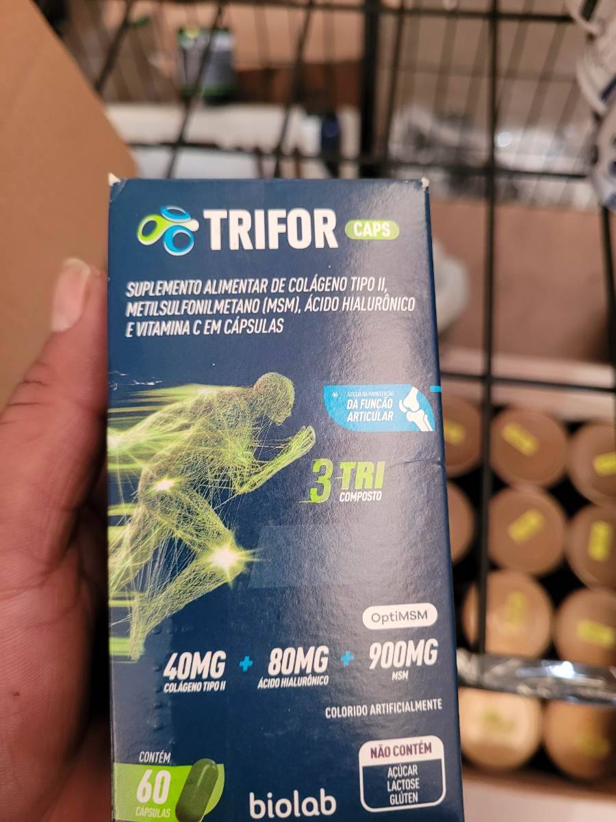 Suplemento alimentar de colágeno tipo II, metilsulfonilmetano (MSM), ácido hialurônico e vitamina C em cápsulas