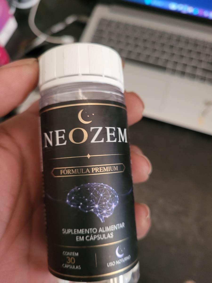 Suplemento alimentar em cápsulas Neozem fórmula premium