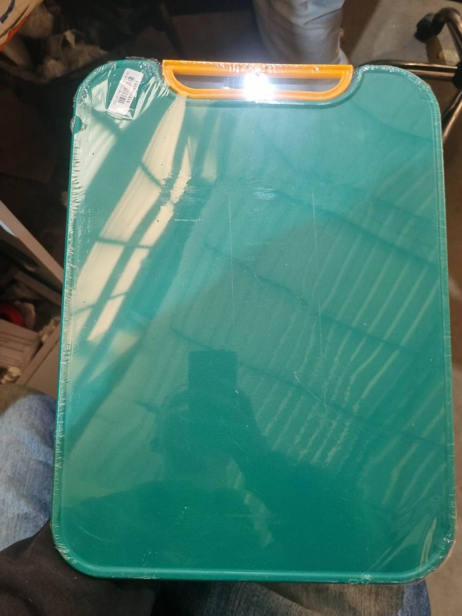 Tábua de corte com alça