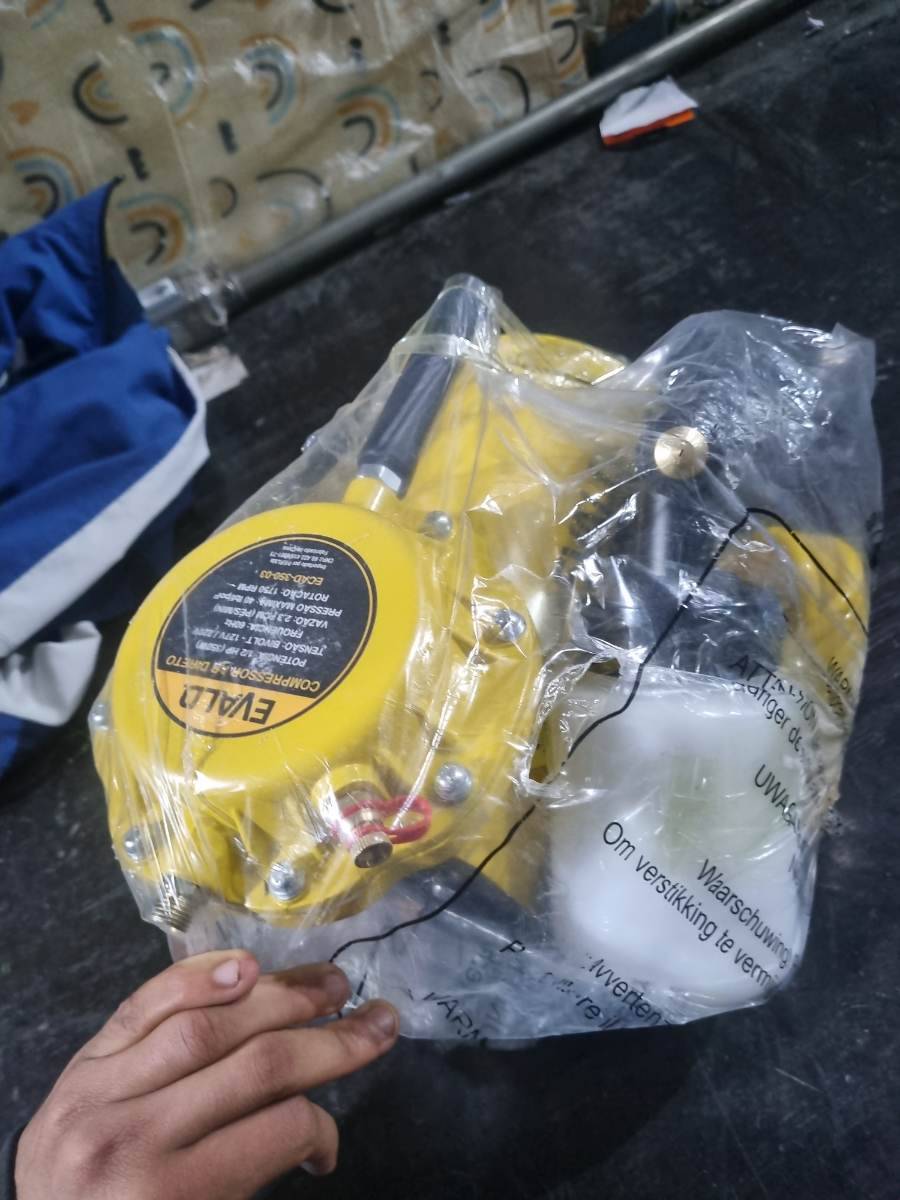 Compressor de ar portátil
