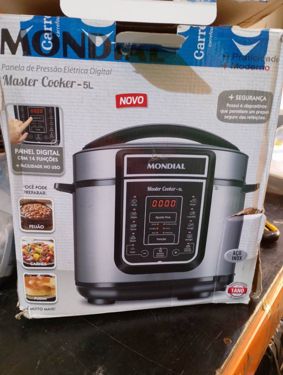 Panela de Pressão Elétrica Digital Master Cooker 5L