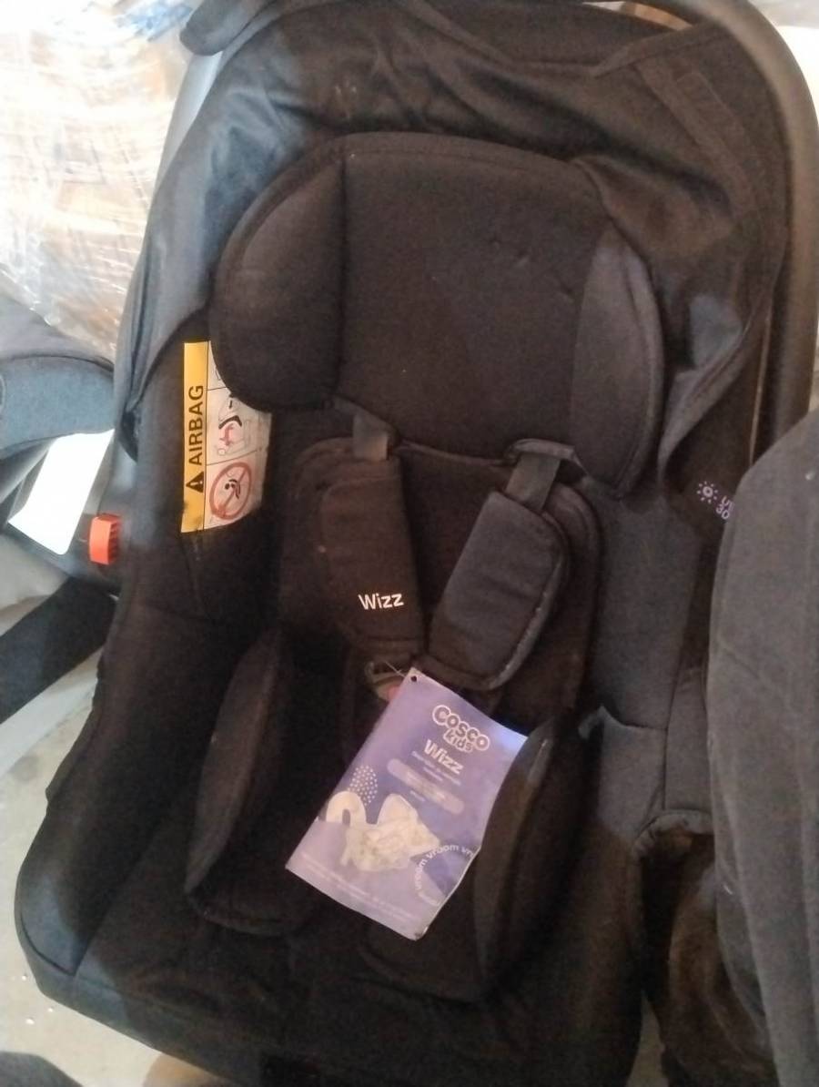 Cadeirinha para automóvel infantil