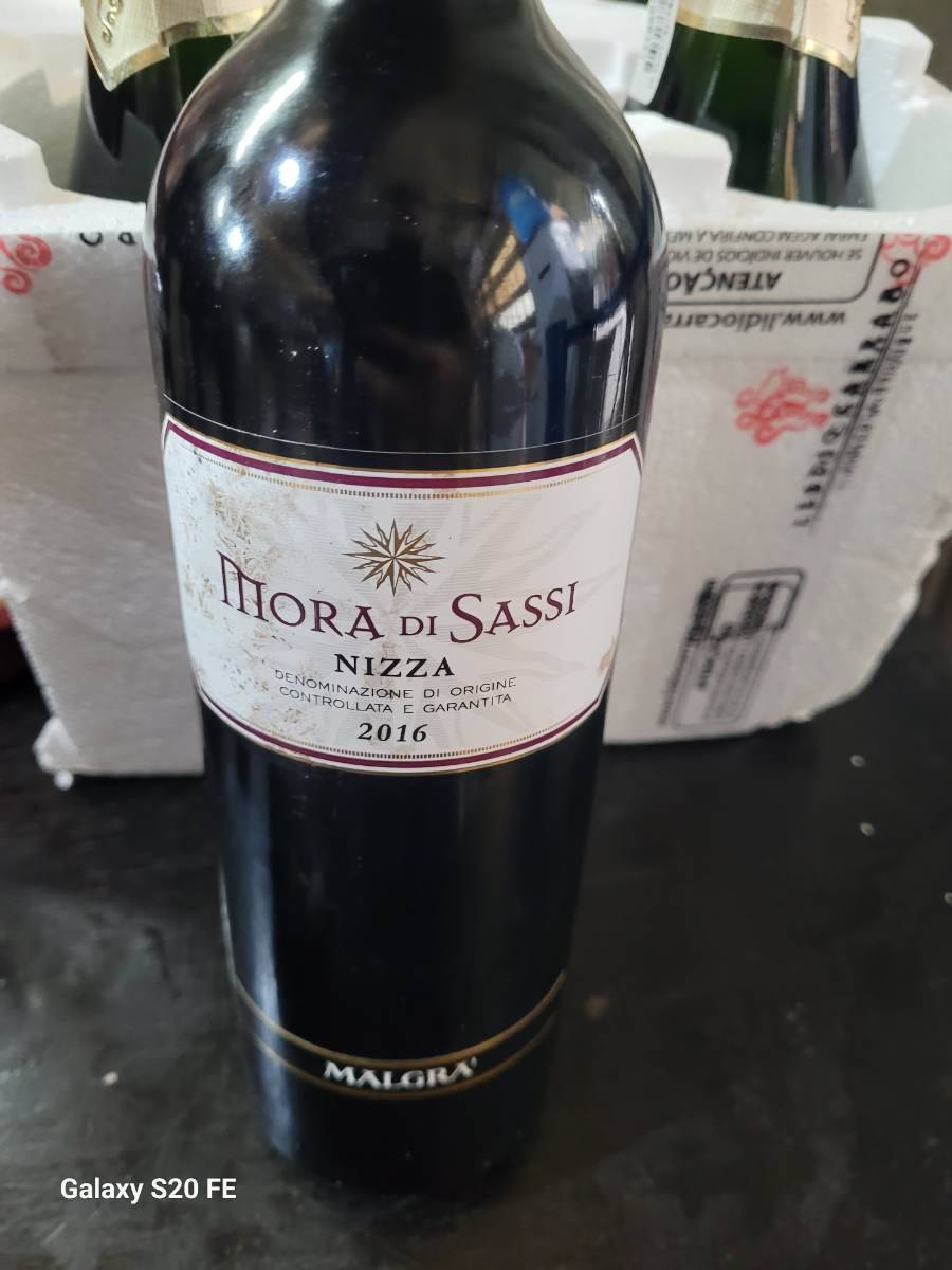 Vinho tinto Mora di Sassi Nizza 2016