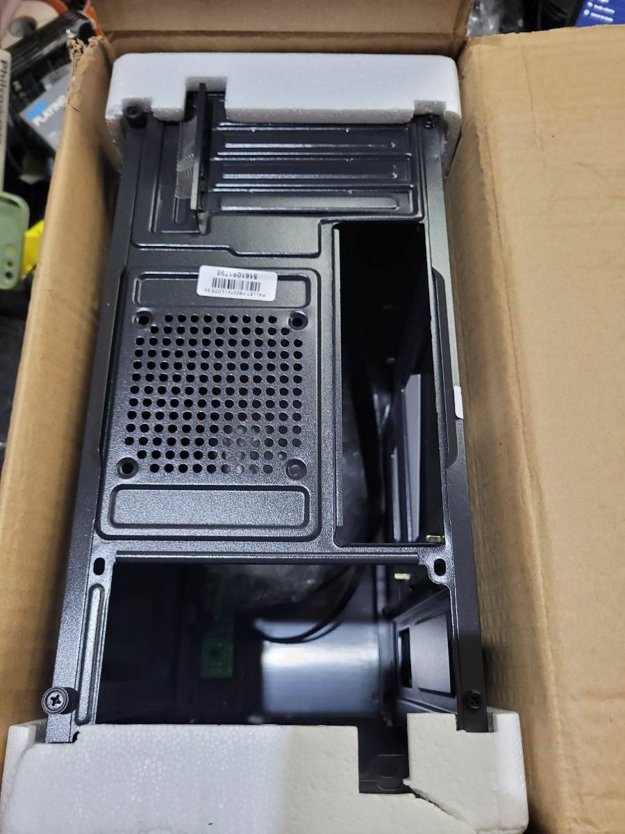 Gabinete para computador desktop