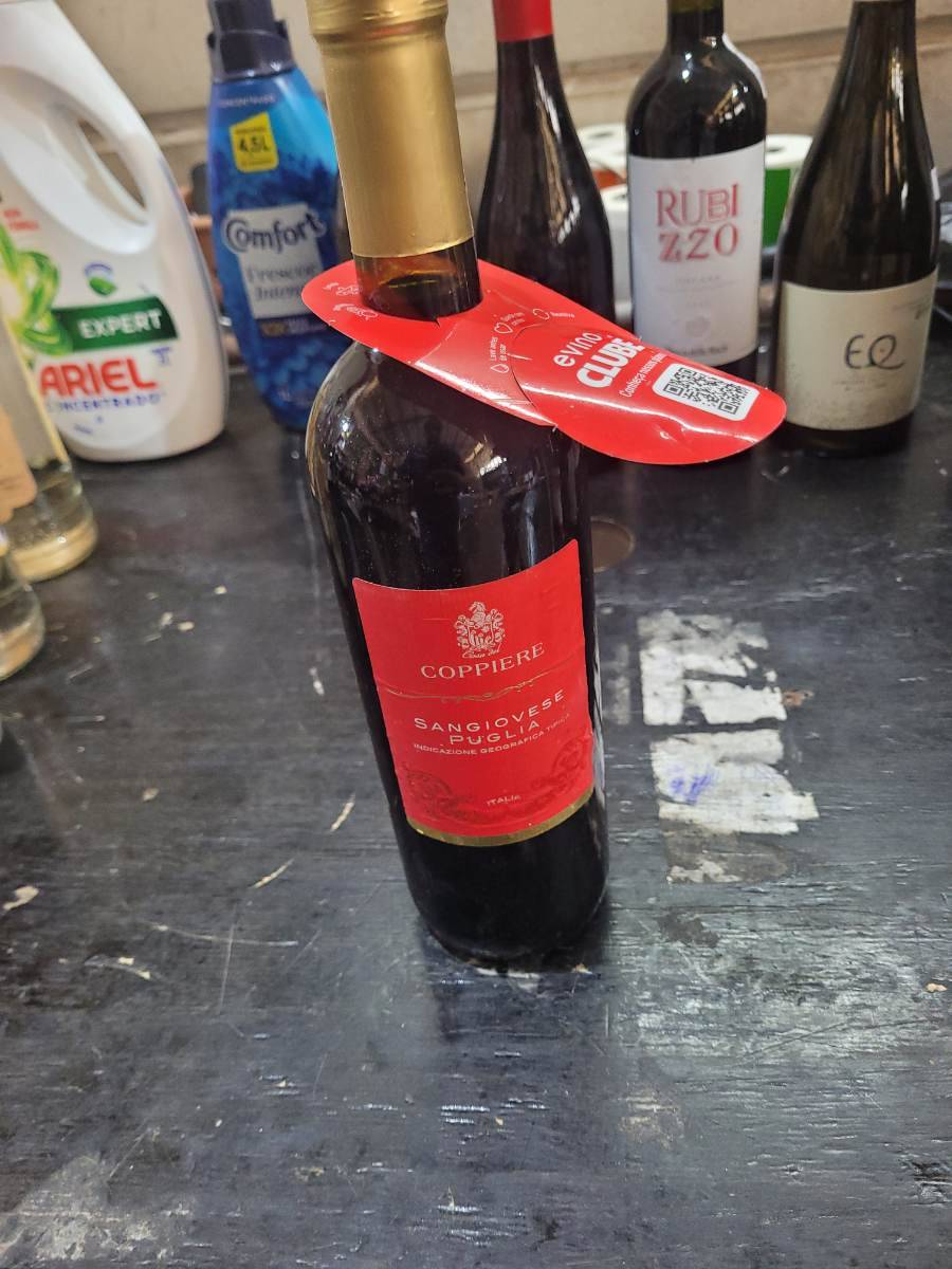 Vinho tinto Sangiovese Puglia