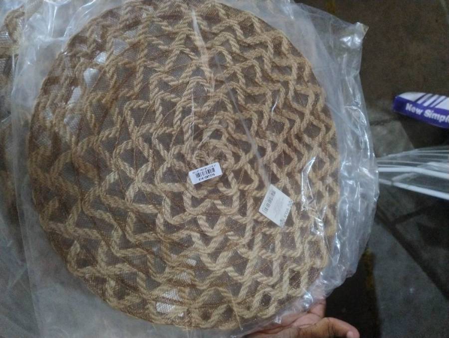 sousplat redondo em fibra natural trançada