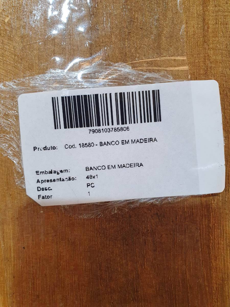 Banco em madeira