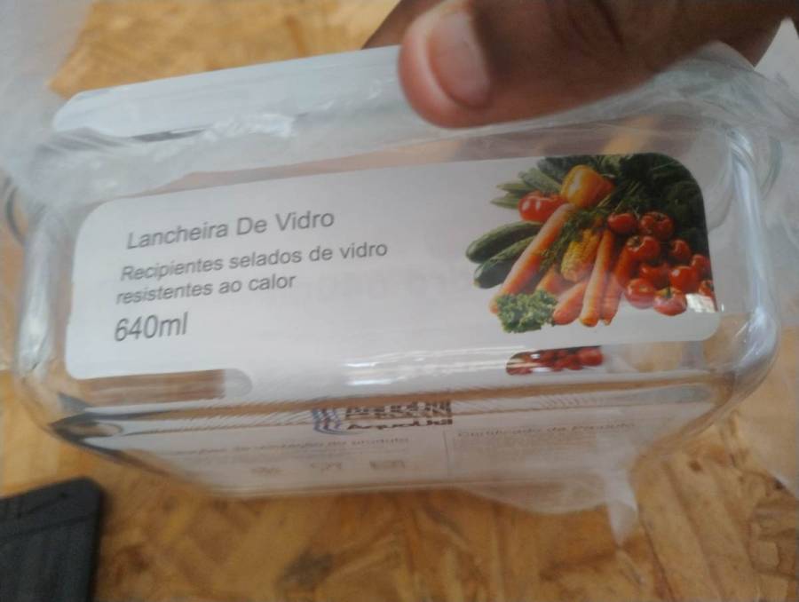 Lancheira de vidro