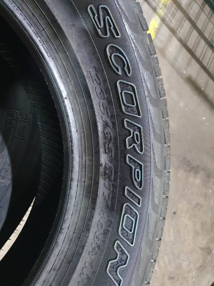Pneu pirelli 235/65/R17/