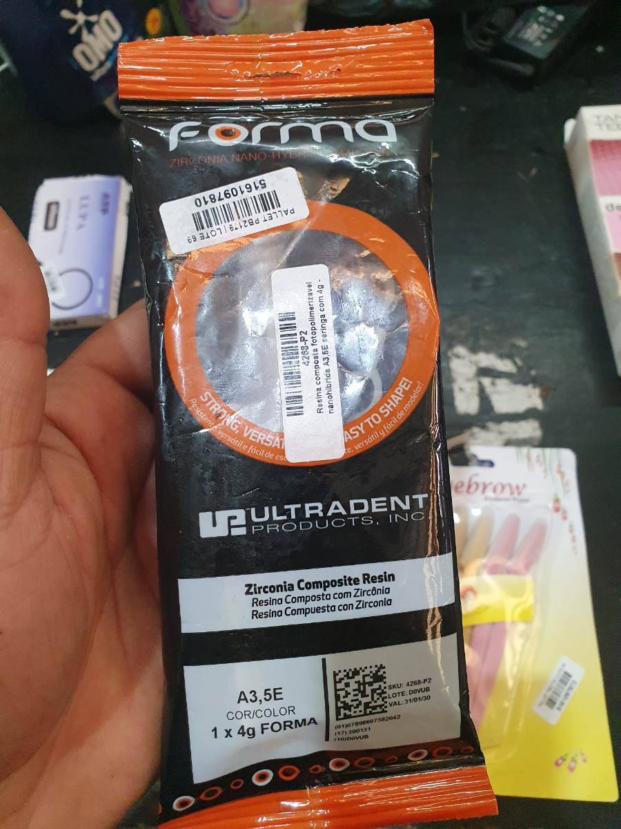 Resina Composta com Zircônia