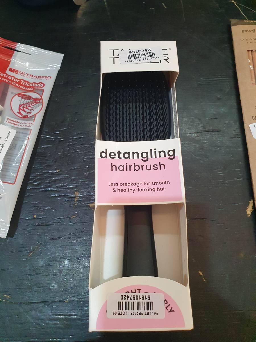 escova desembaraçadora de cabelo
