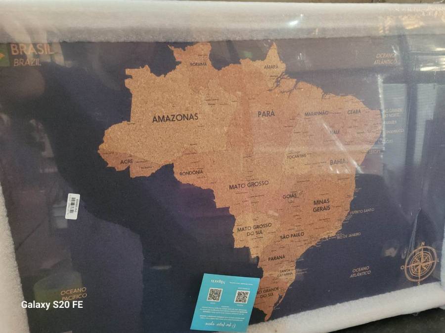 Mapa decorativo do Brasil em cortiça