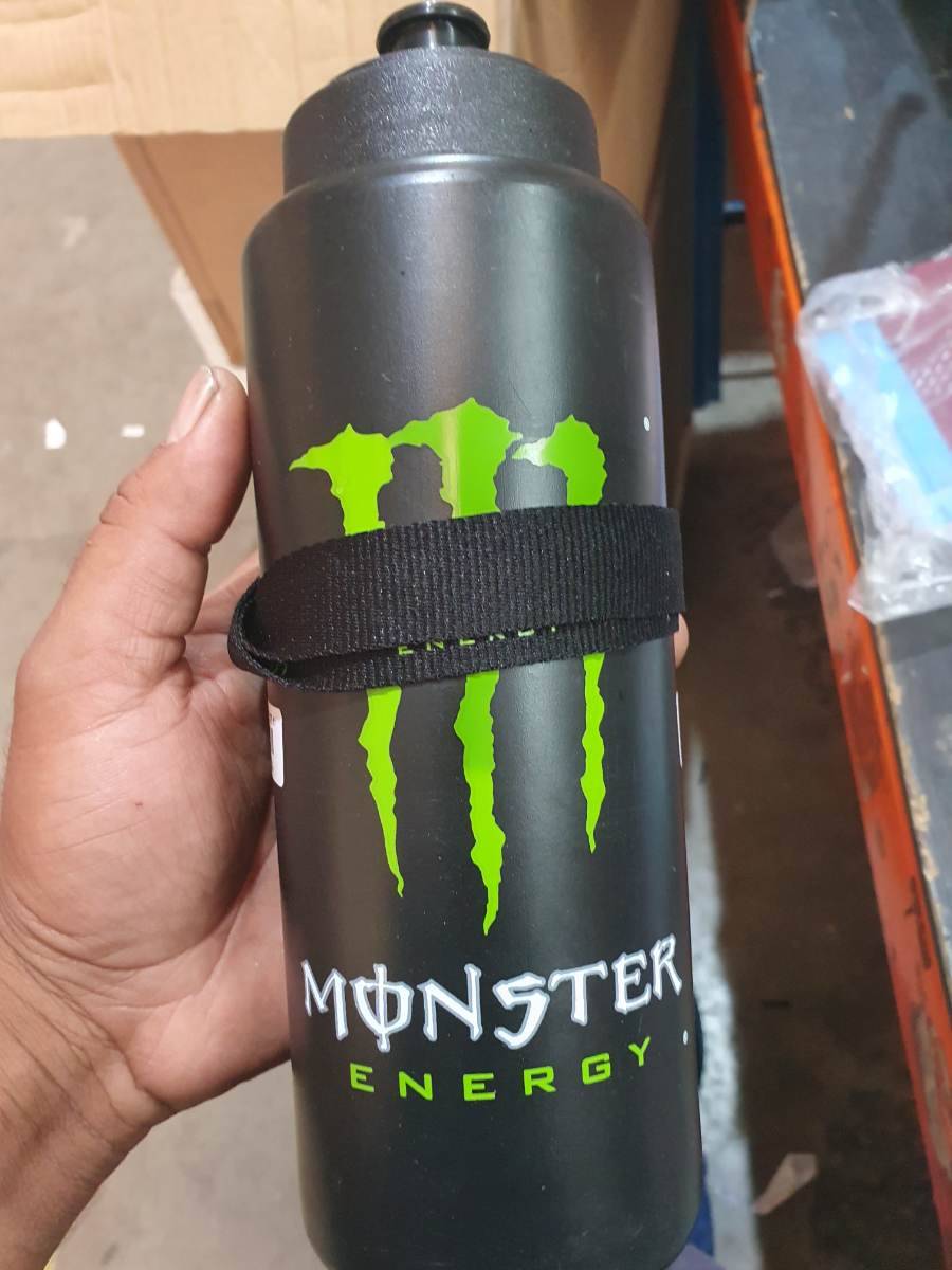 Squeeze Monster Energy