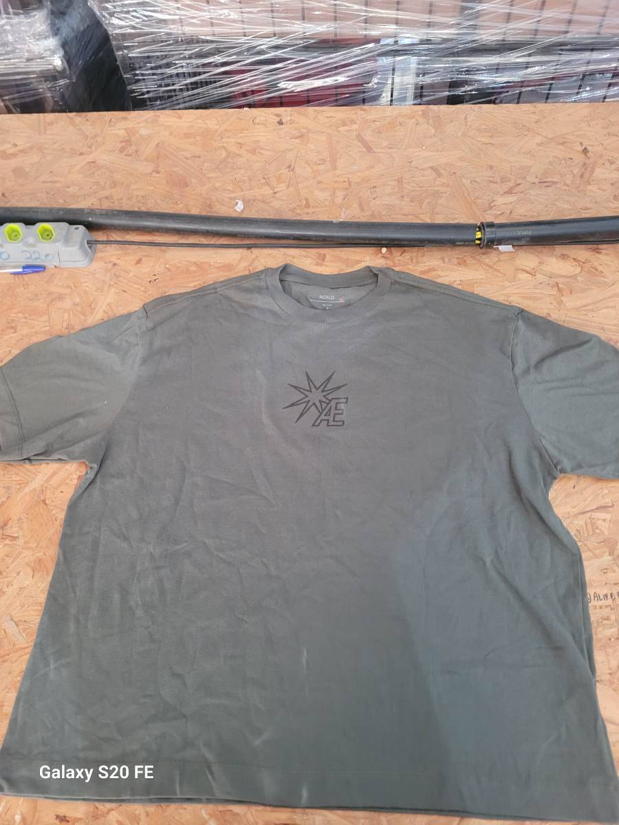 Camiseta masculina
