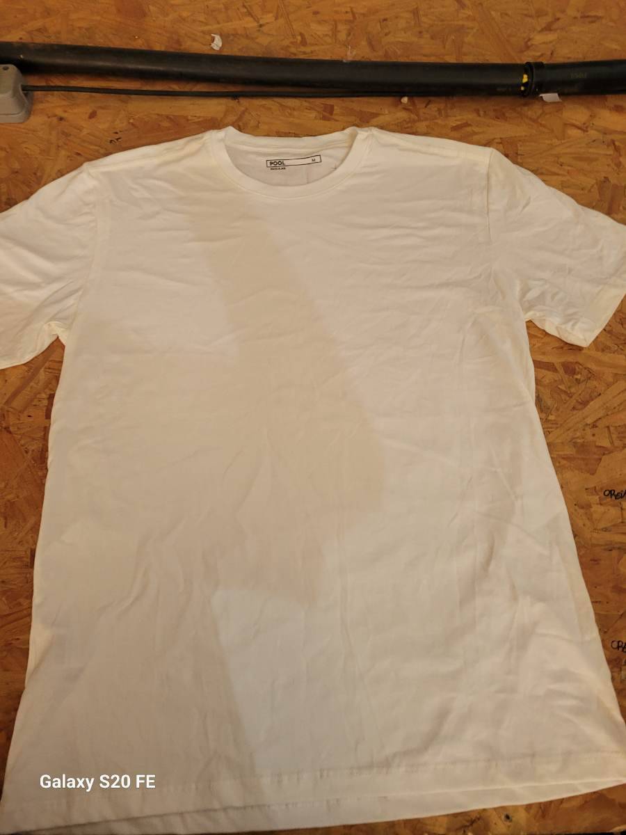 Camiseta básica masculina