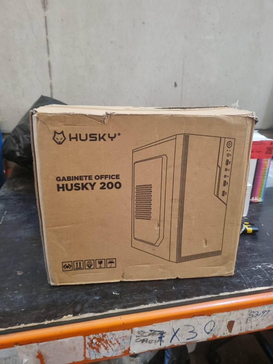 Gabinete Office Husky 200