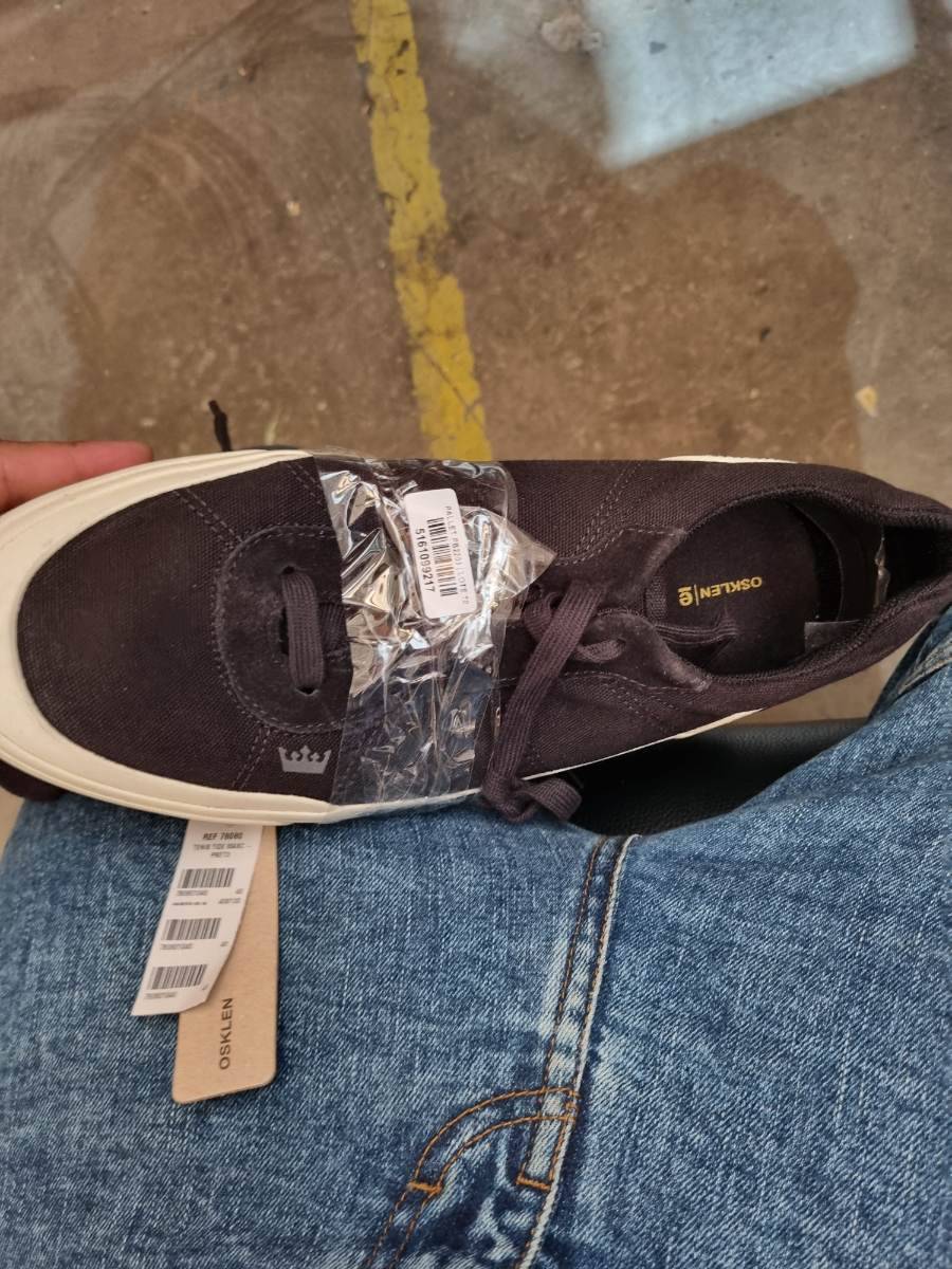 Tênis casual masculino