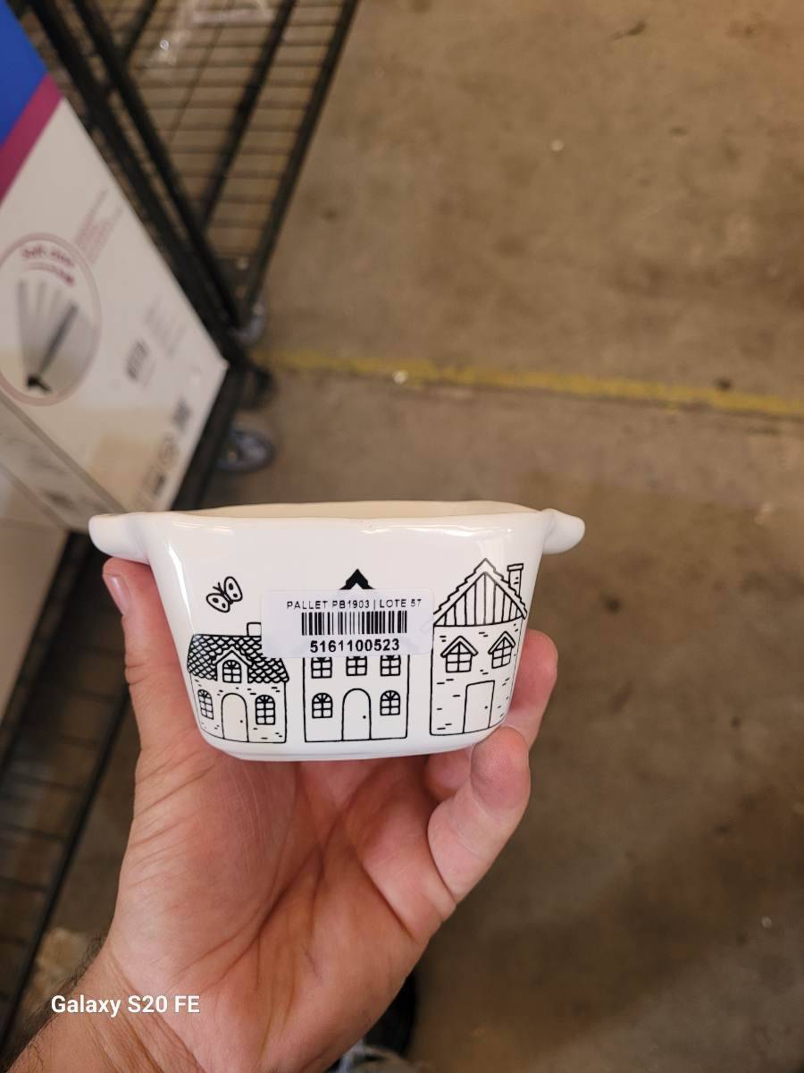 Pote ou recipiente de cerâmica com estampa de casas
