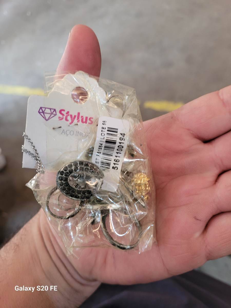 Conjunto de bijuterias em aço inox