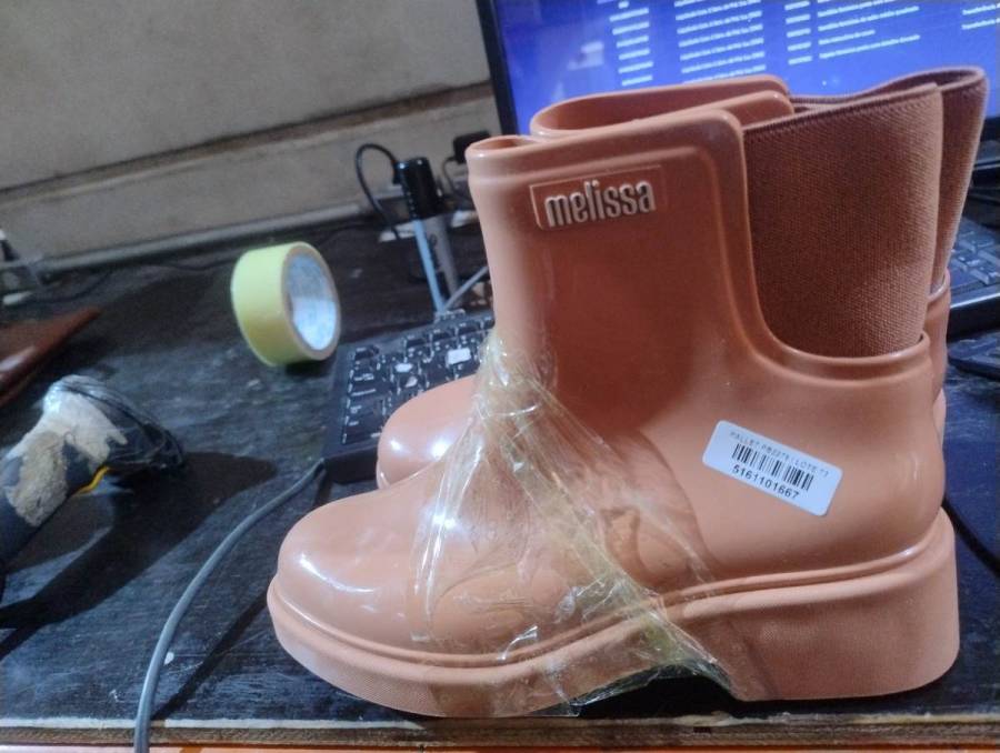 Bota feminina de borracha