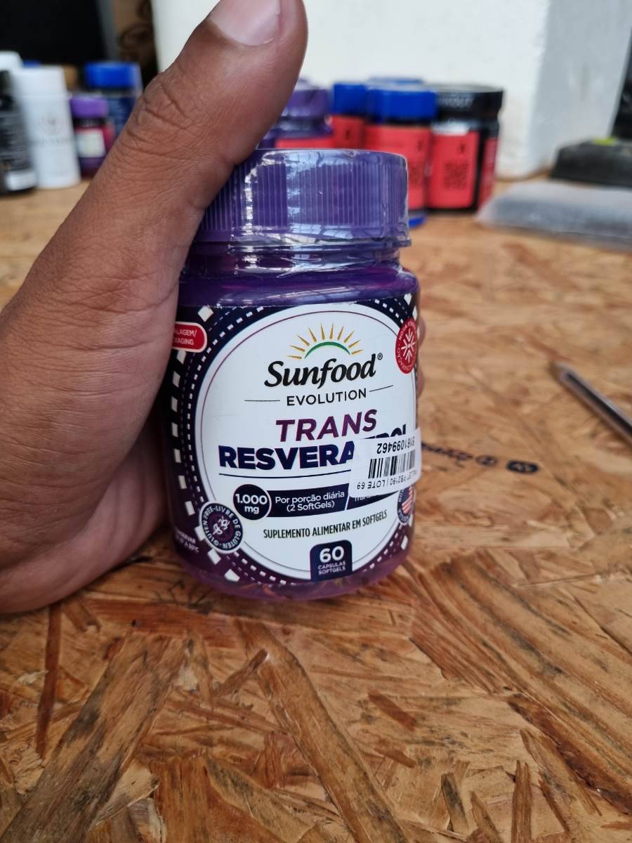 Suplemento alimentar em softgels Trans Resveratrol