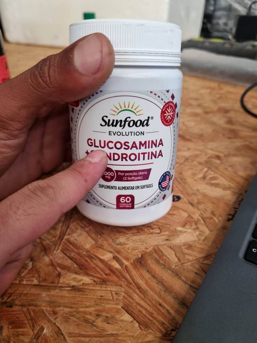 Glucosamina + Condroitina suplemento alimentar em softgels