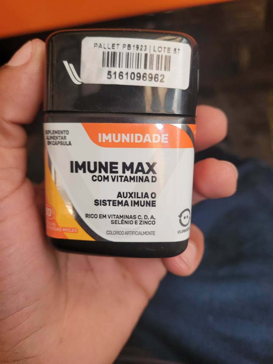 Suplemento alimentar em cápsula Imune Max com Vitamina D