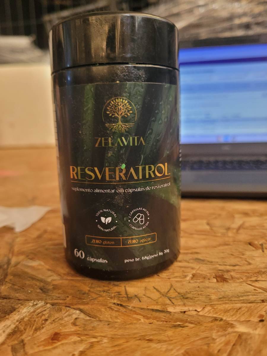 Suplemento alimentar em cápsulas de resveratrol