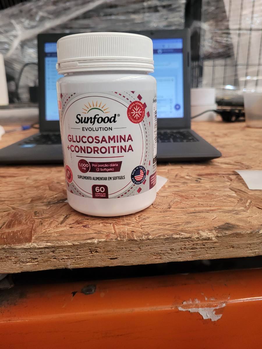Suplemento alimentar Glucosamina + Condroitina em softgels