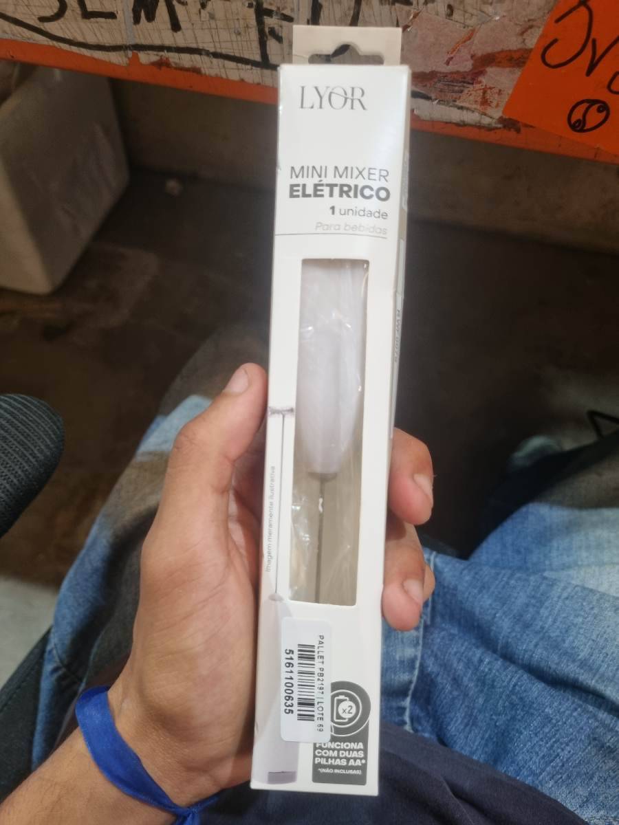 Mini Mixer Elétrico para bebidas