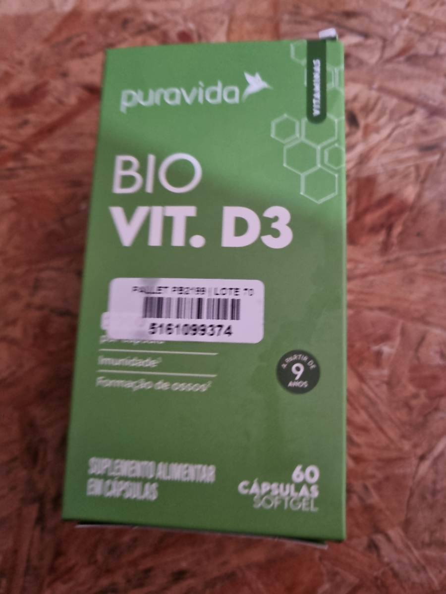 Suplemento alimentar Vitamina D3 em cápsulas